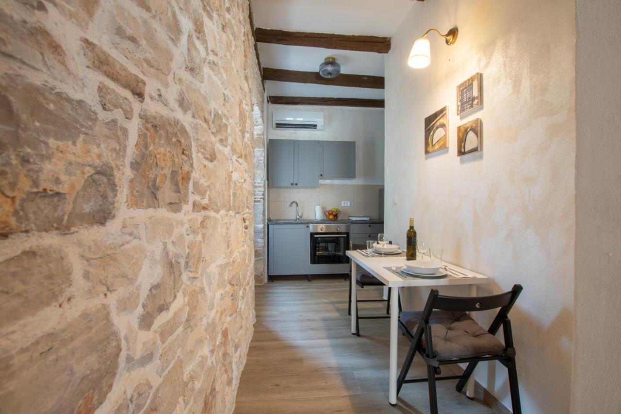Apartments Nesatcium Пула Екстер'єр фото