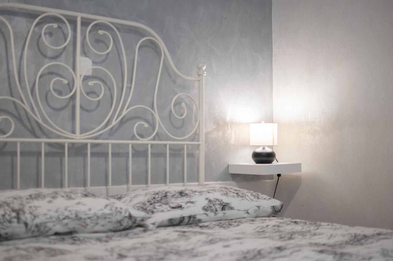 Apartments Nesatcium Пула Екстер'єр фото